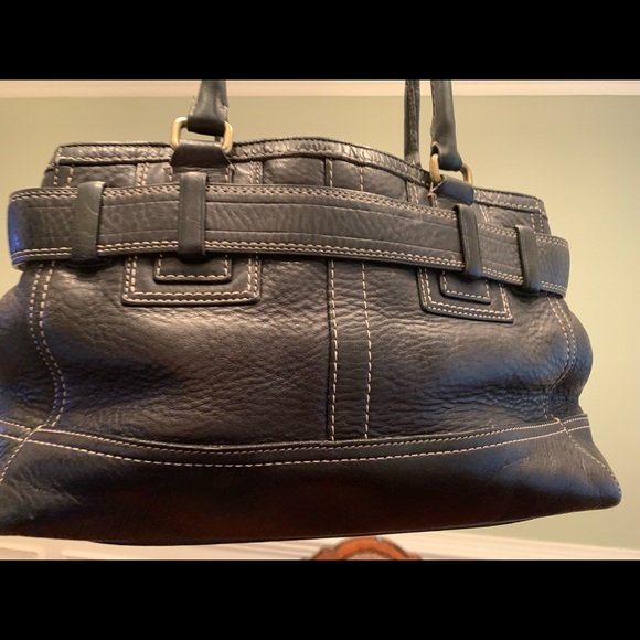 Classic Coach Handbag - one of their best ever! - Picture 2 of 4